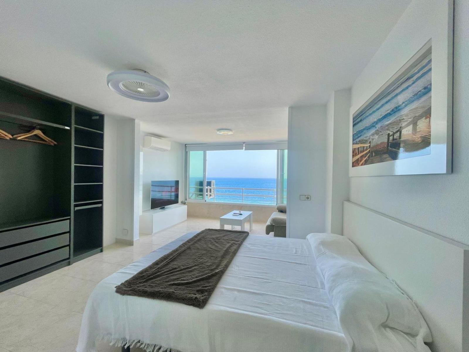Torre Coblanca Studio Seafront Levante * Benidorm